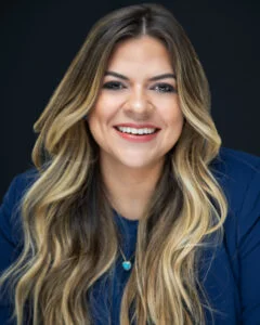 O papel da edição n aperfeiçoamento de retratos corporativos com o Tiaraju Estúdio Fotográfico